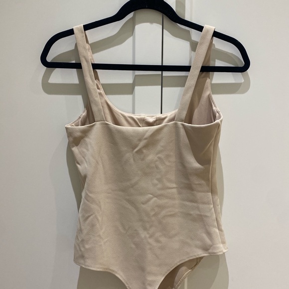 WAYF BNWT Cream Bodysuit - Picture 2 of 3